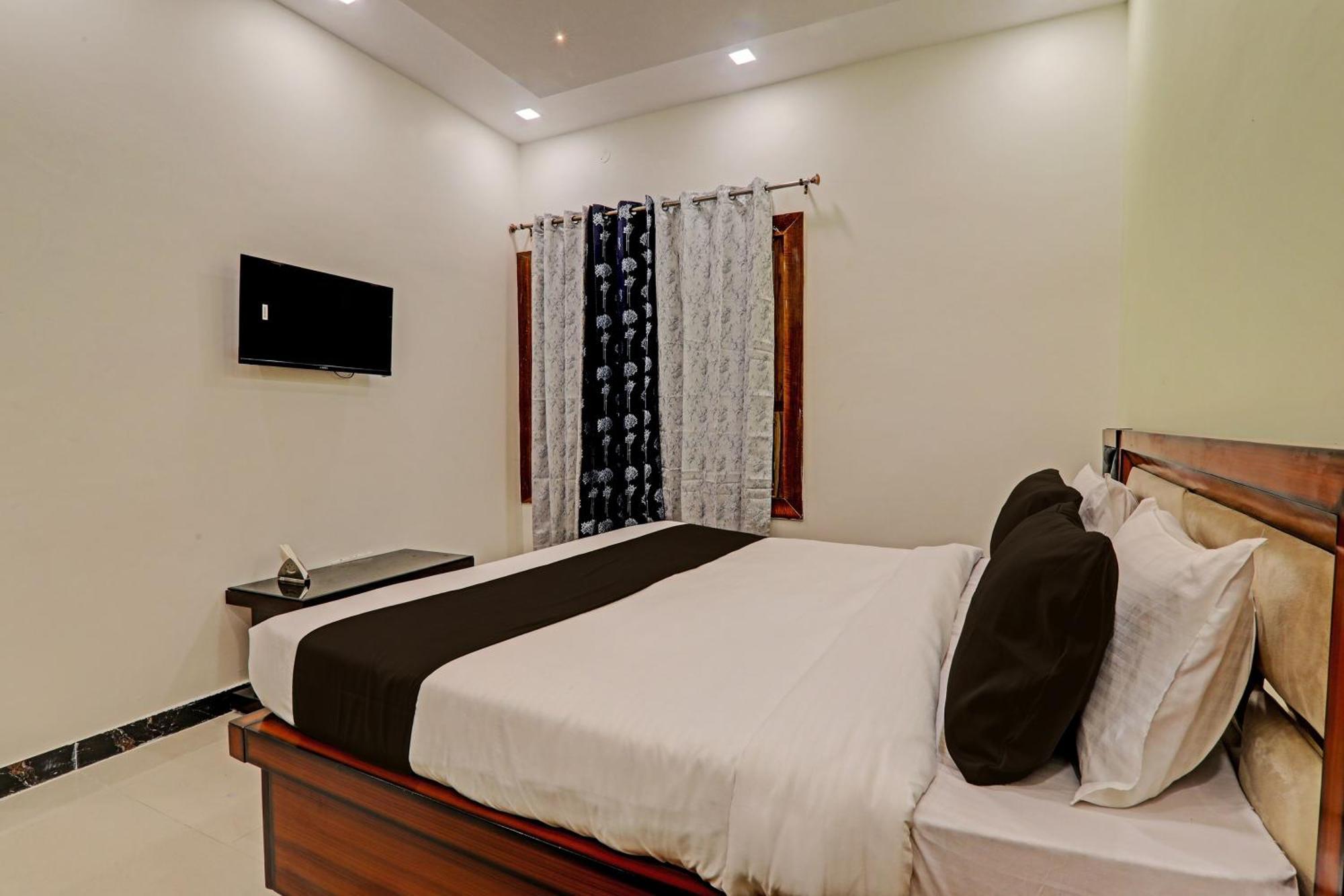 Hotel O Awadh International Bela Pratapgarh Exterior photo