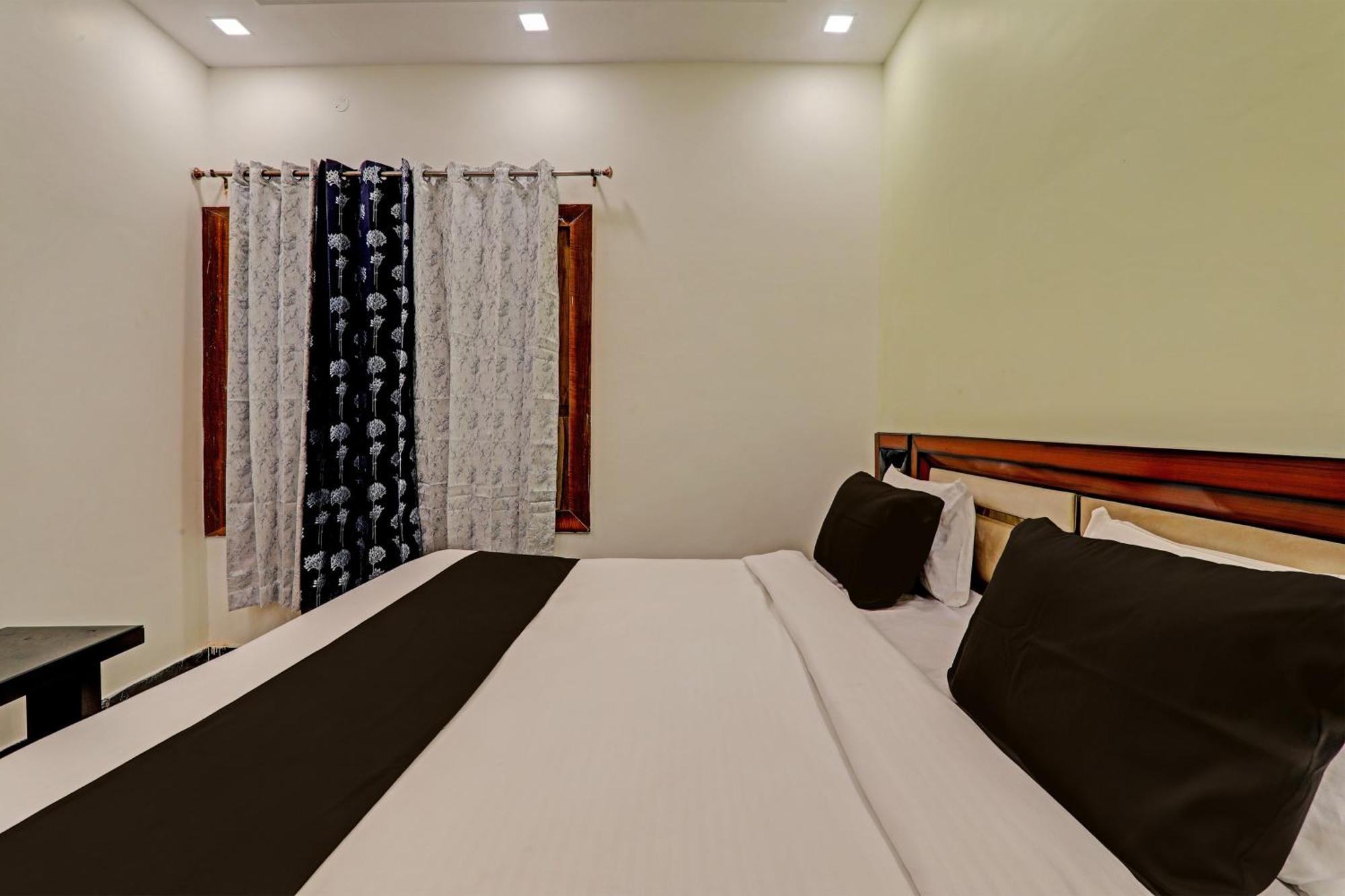 Hotel O Awadh International Bela Pratapgarh Exterior photo