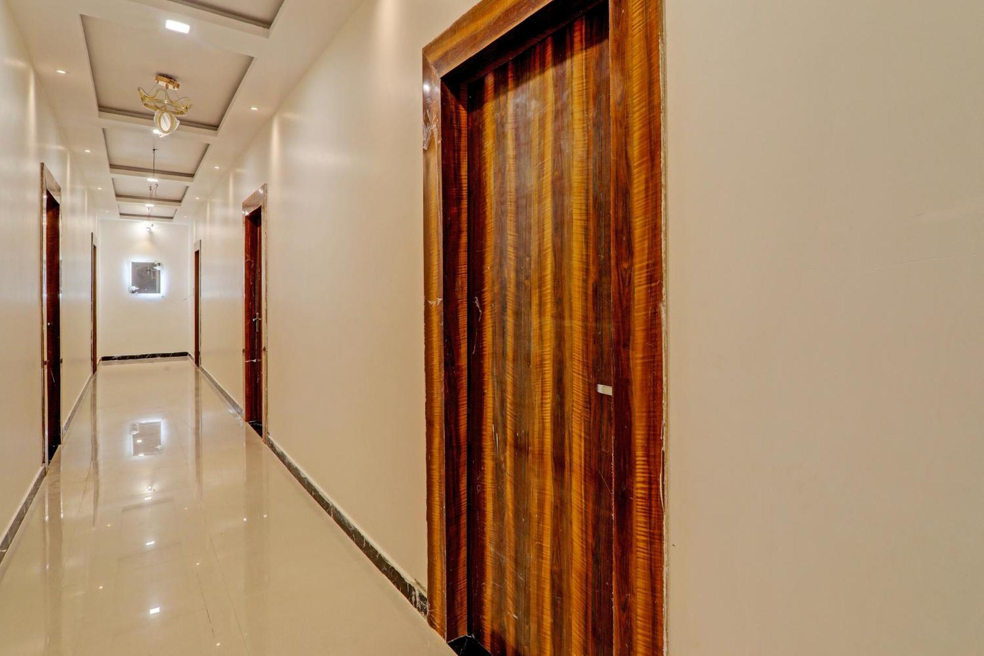 Hotel O Awadh International Bela Pratapgarh Exterior photo